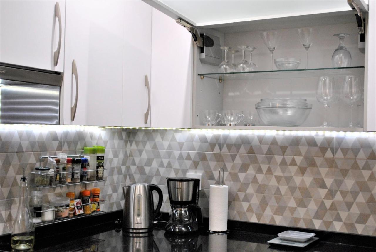 Madrid Piruli Home- Cozy Apartment With Nice Patio Buitenkant foto